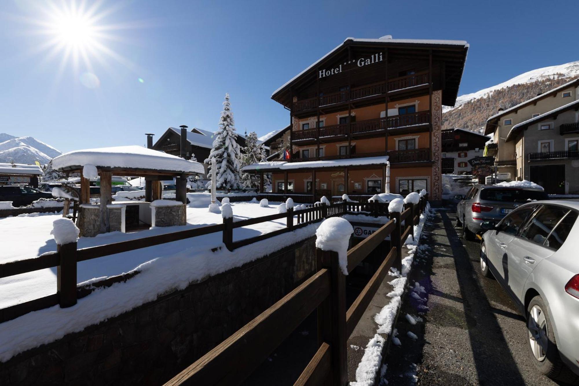 Galli Hotel 3*